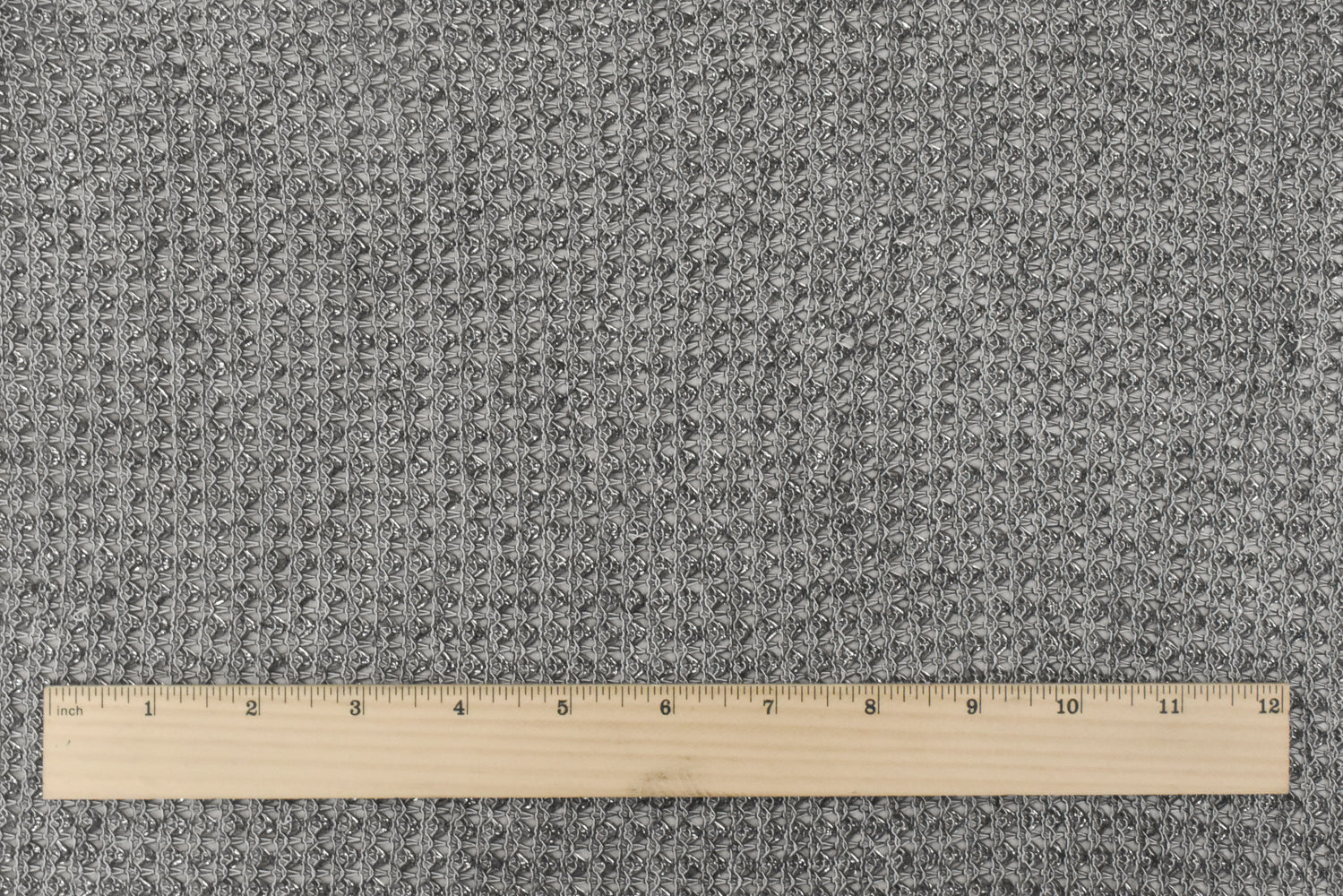 1 1/4 YD PC-Dark Gray-Silver-White Texture Rayon Metallic Knit Fabric - Image 4